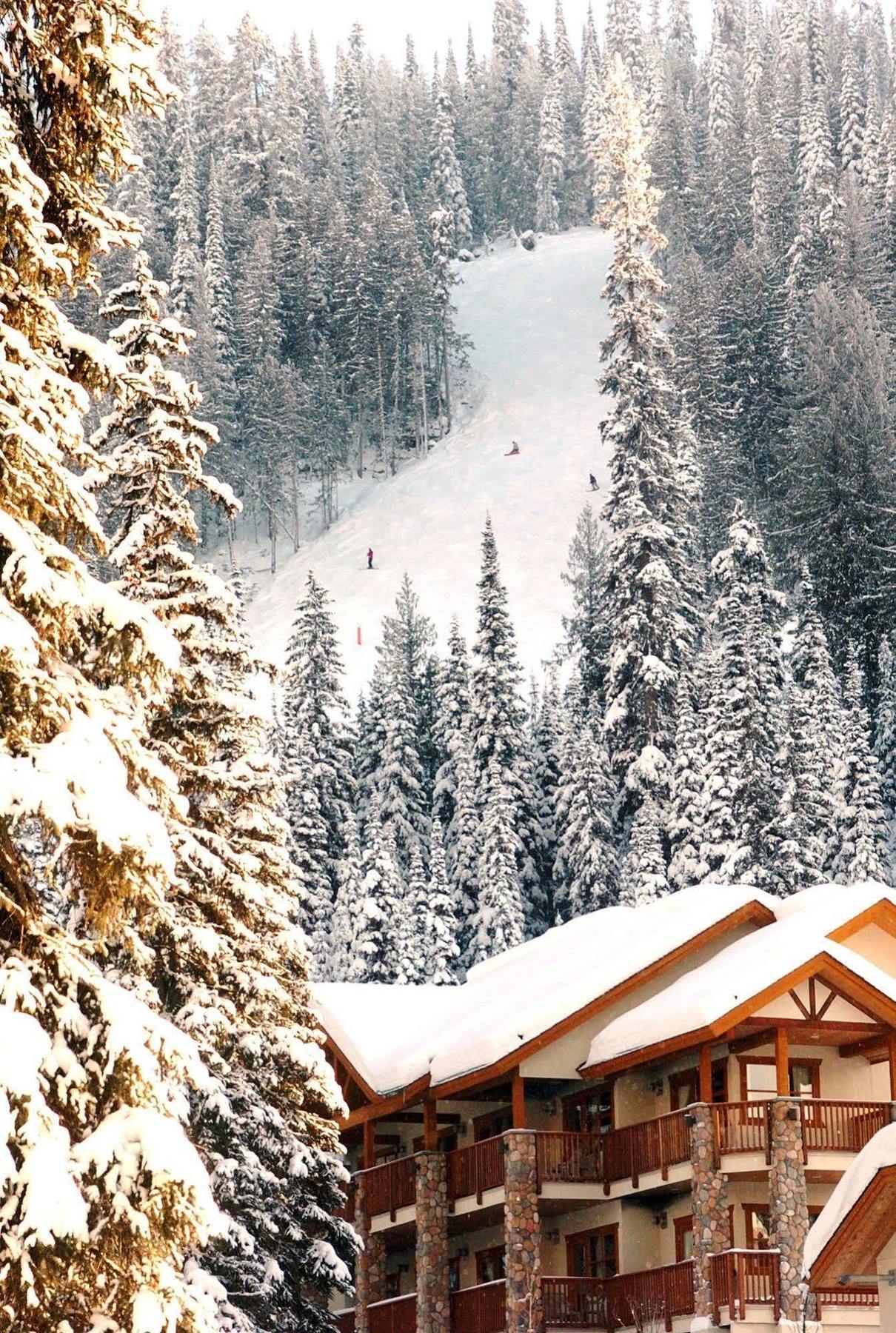 The Pinnacle Lodge Sun Peaks Extérieur photo